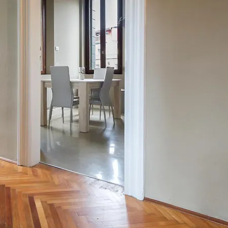 Apartment Theater Venice